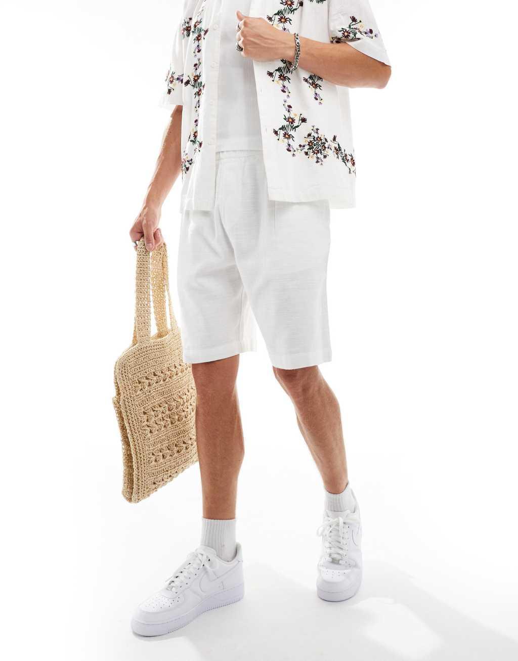 Bershka rustic short in white Product Image
