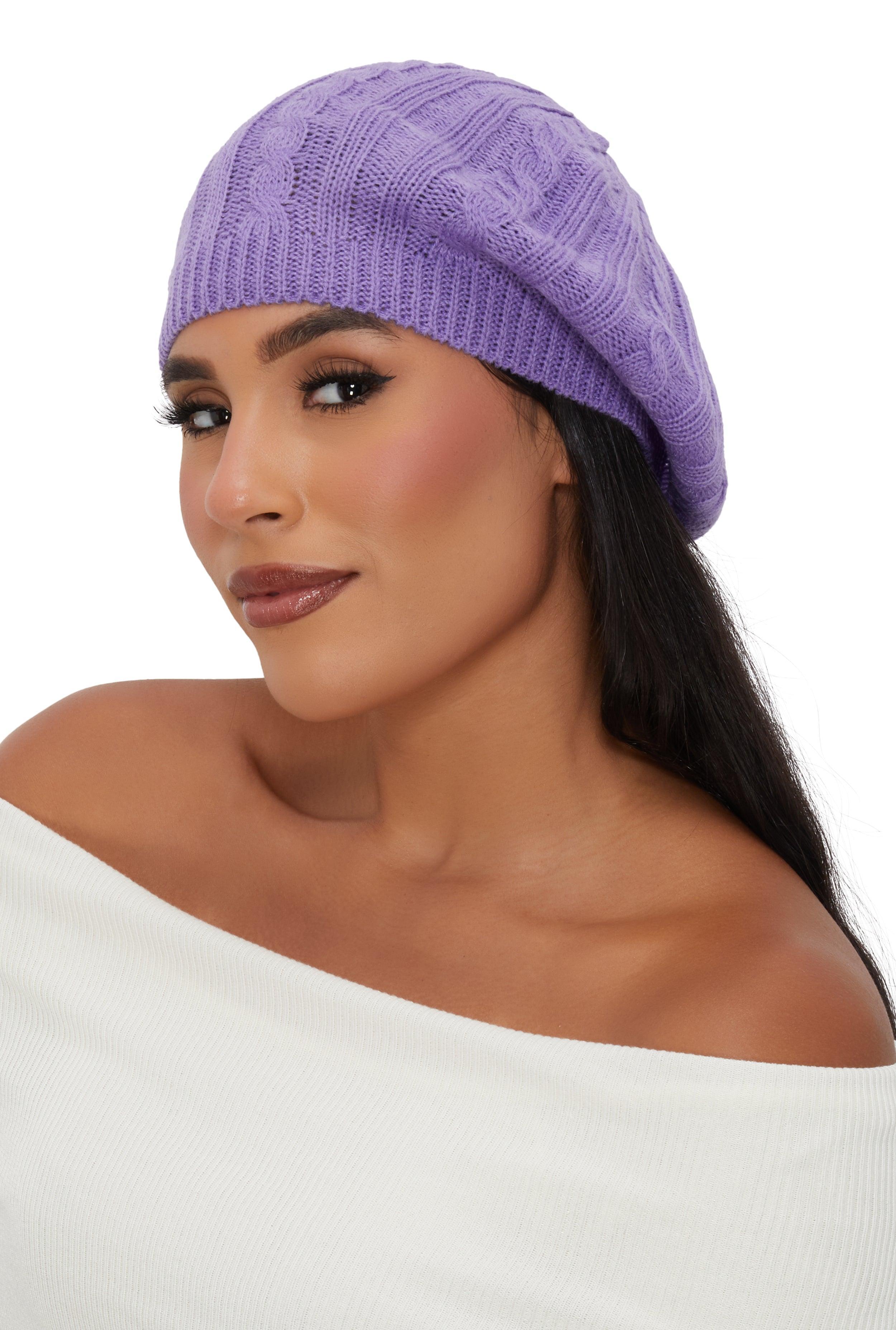 Womens Solid Cable Knit Beret Product Image