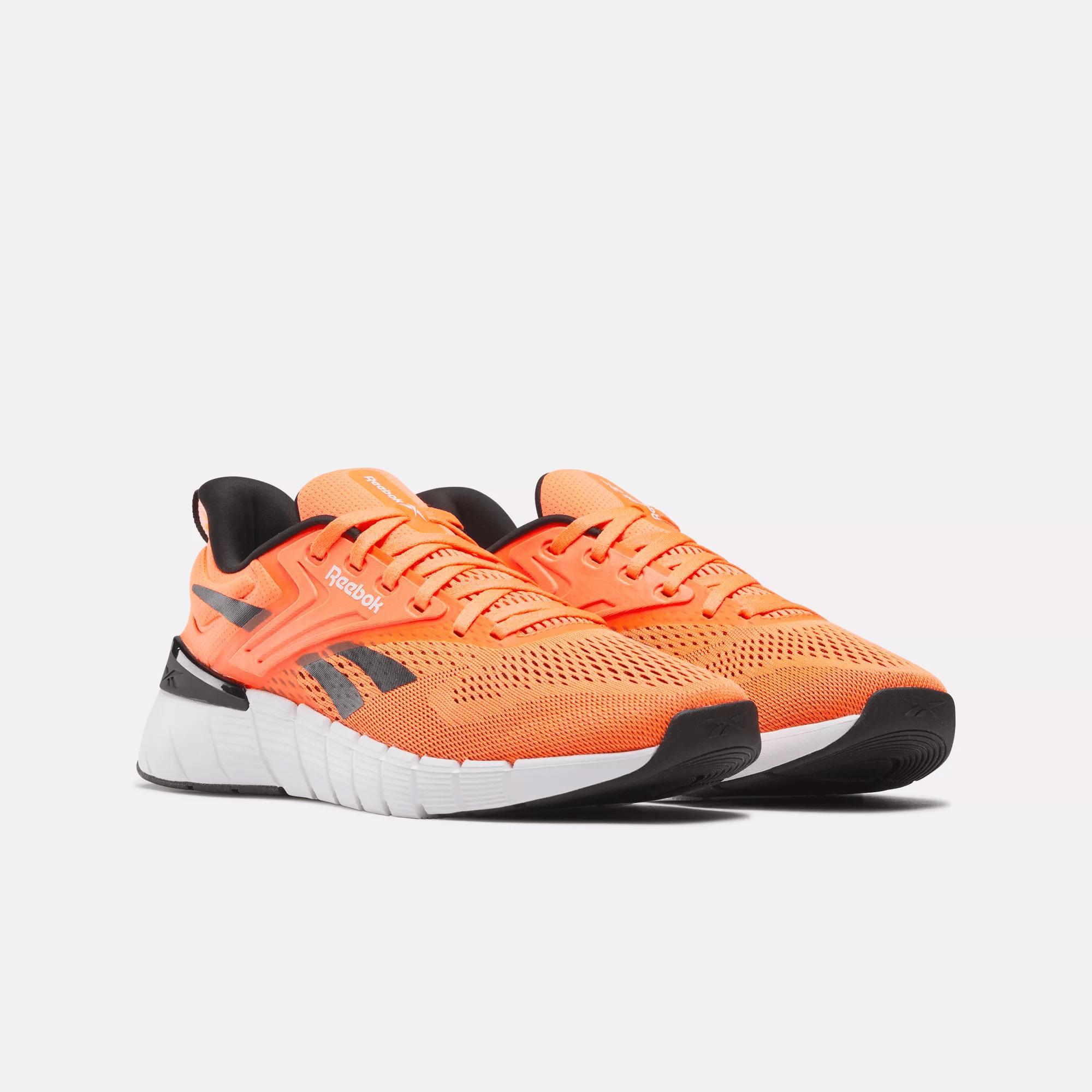 Men's Nano Gym Shoes in White Product Image