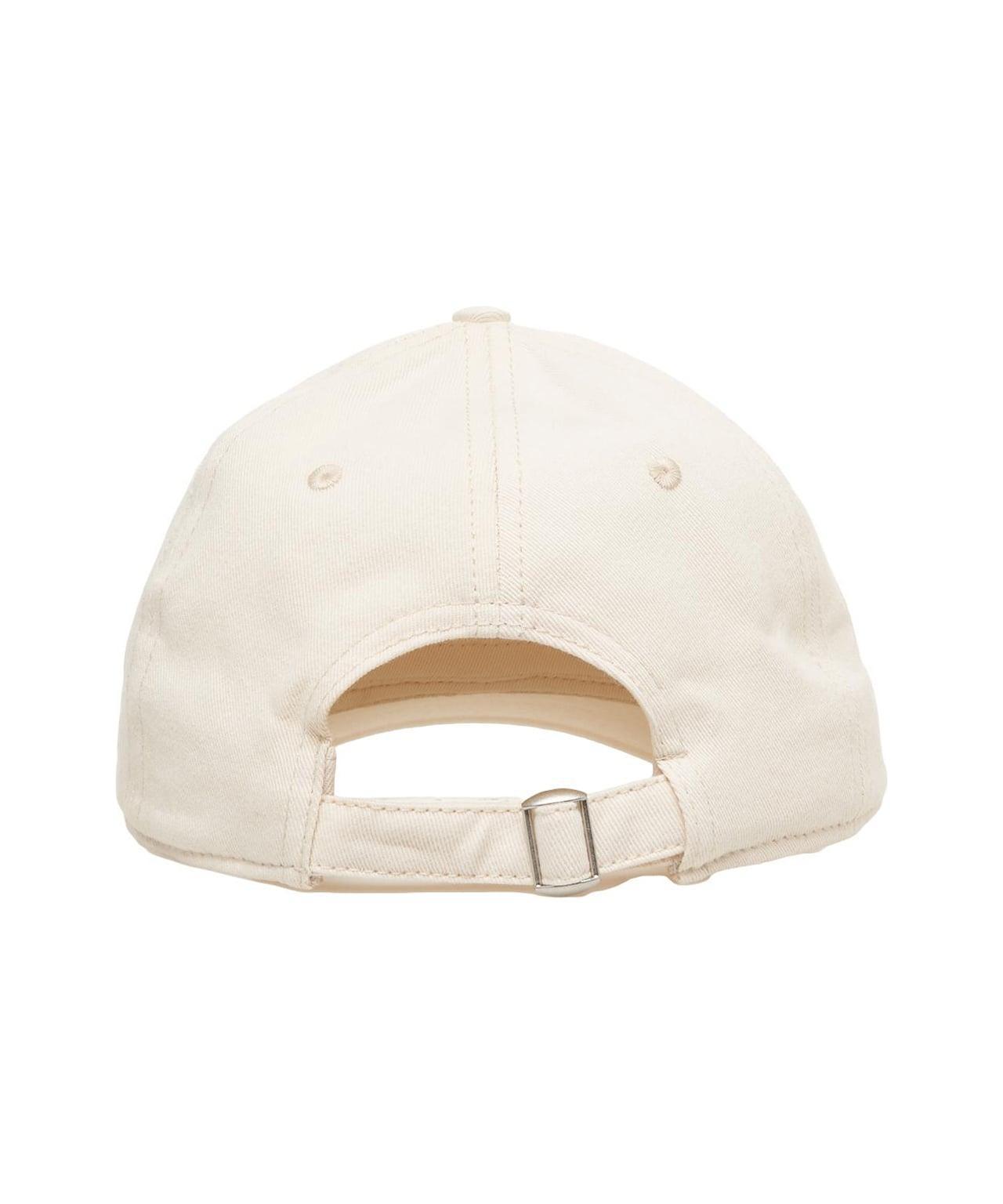 Baseball cap with logo embroidery Product Image
