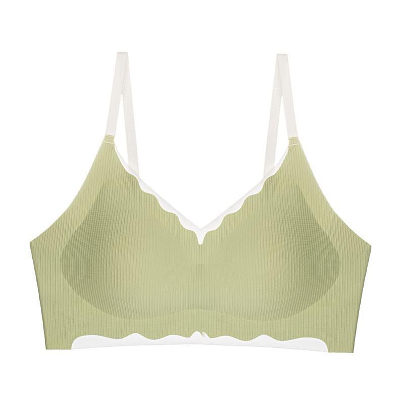 Two Tone Wireless Bra Product Image