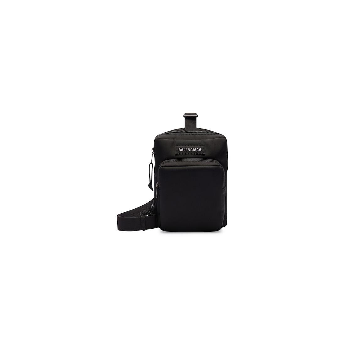 Men's Explorer Crossbody Messenger Bag in Black Product Image