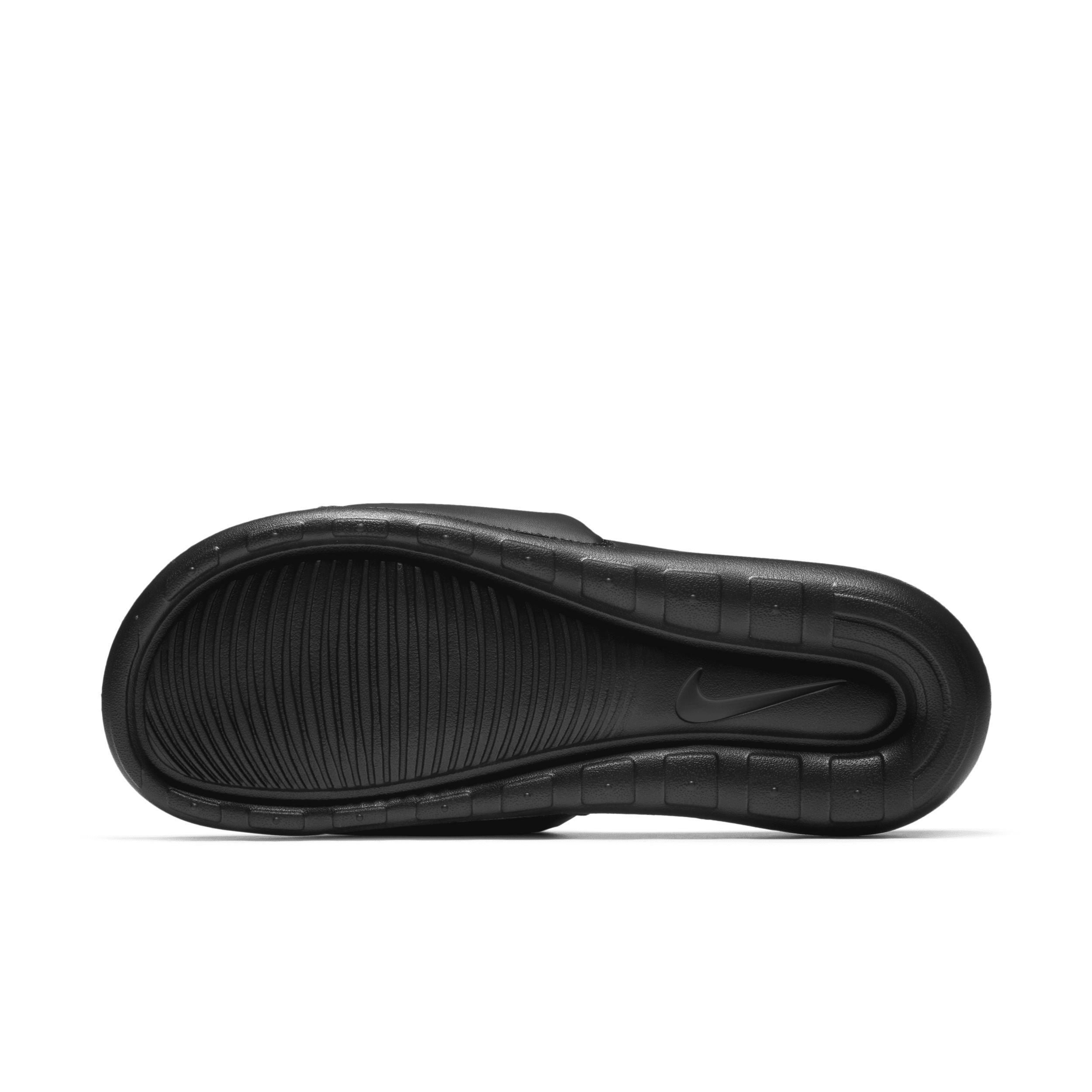 Nike Men's Victori One Slides Product Image