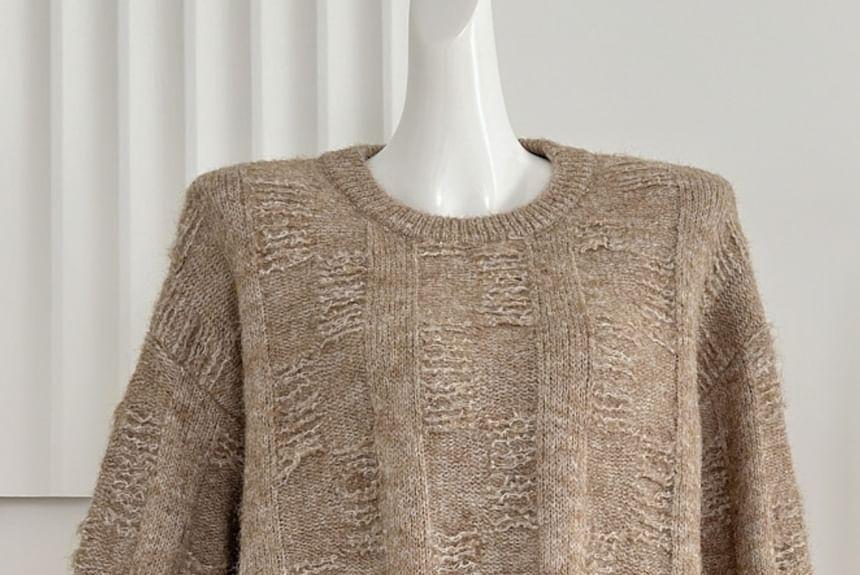 Long-Sleeve Crewneck Plain Knit Top Product Image