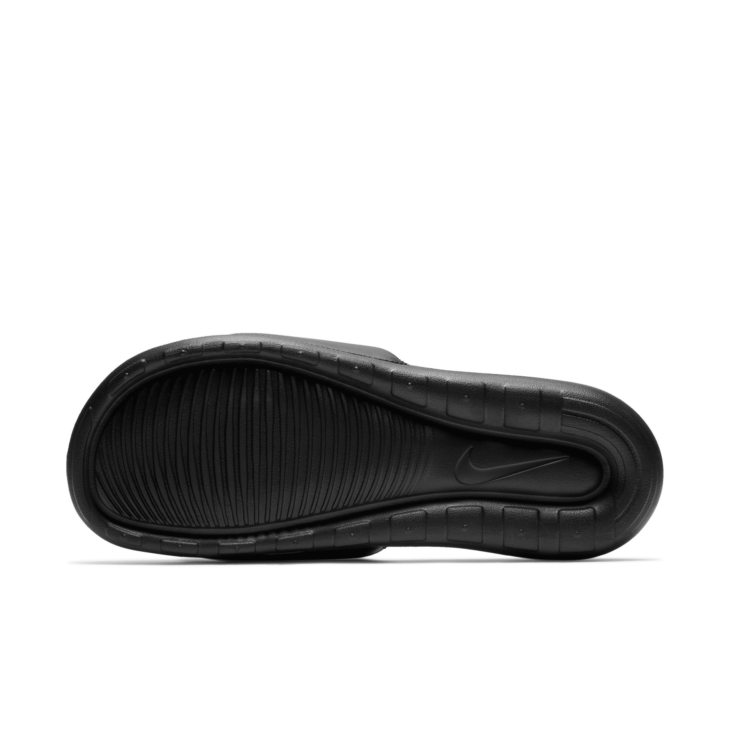 Nike Men's Victori One Slides Product Image