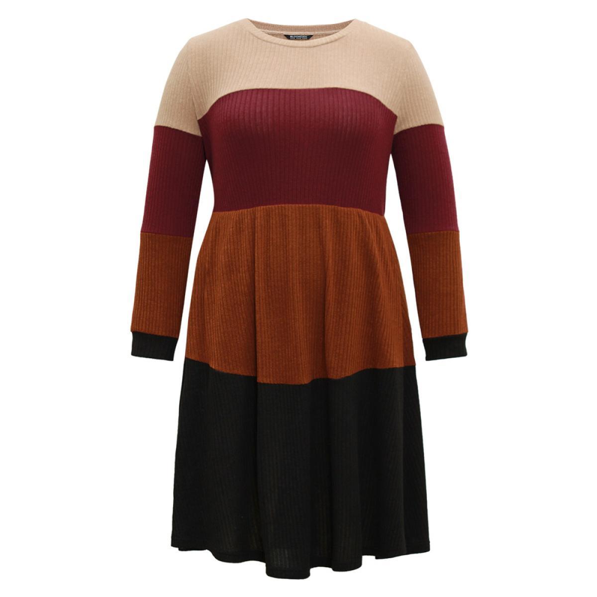 Plus Size Colorblock Rib Knit Pocket Patchwork Dress Multicolor Women Casual Rib Knit Round Neck Long Sleeve Curvy Knee Dress BloomChic 30/6X Product Image