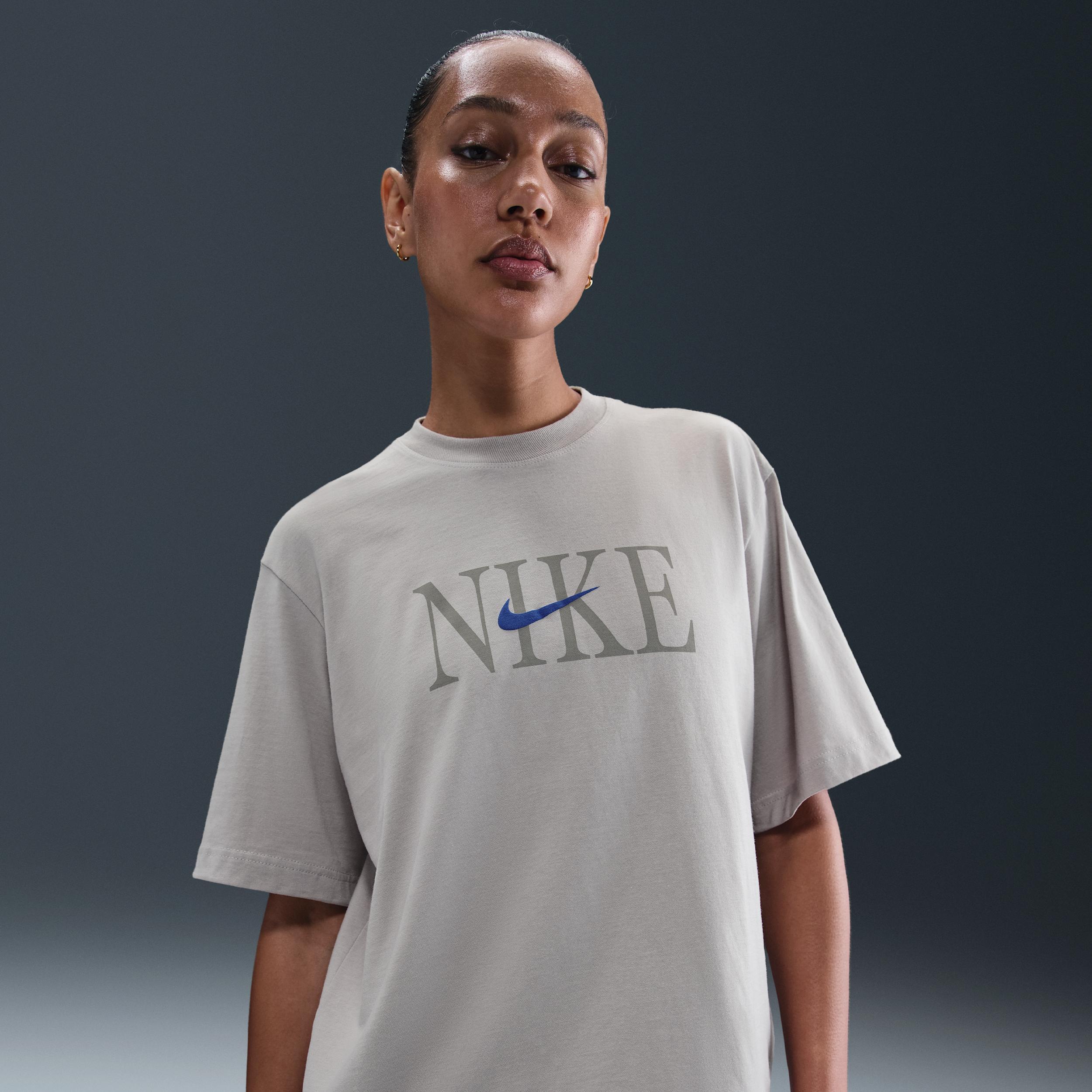 Women's Nike Sportswear Essential Boxy T-Shirt Product Image
