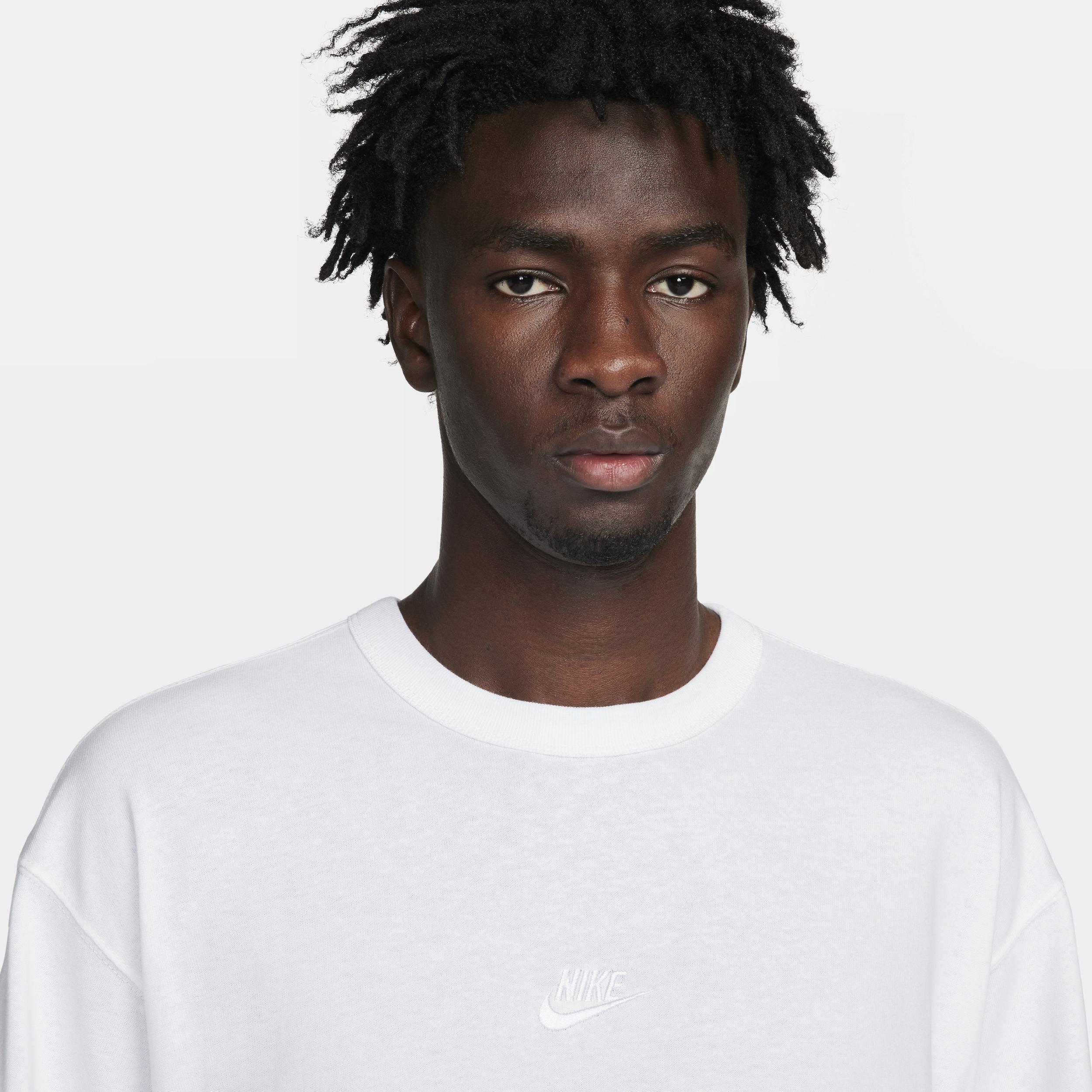 Men's Nike Sportswear Premium Essentials T-Shirt Product Image