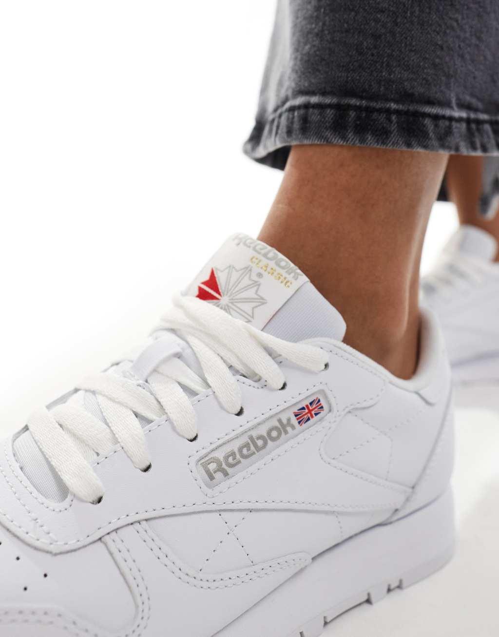 Reebok Classic Leather sneakers in white Product Image