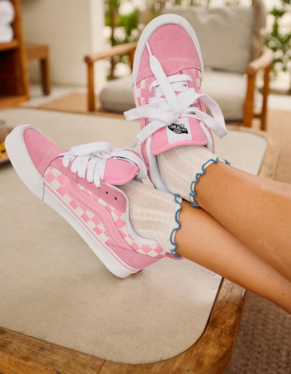 VANS Knu Skool Womens Shoes - PINK Product Image