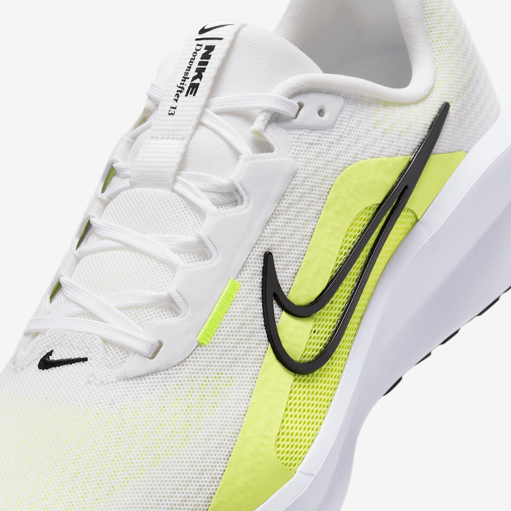 Nike Downshifter 13 Men's Road Running Shoes (Extra Wide) Product Image
