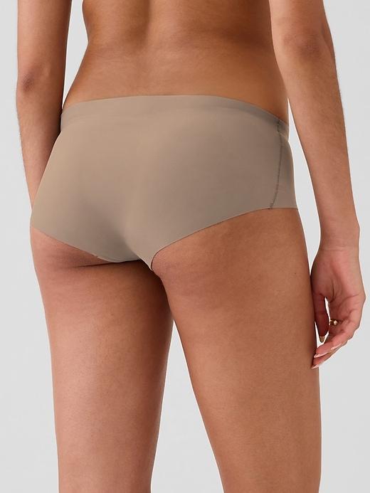 No-Show Hipster Product Image