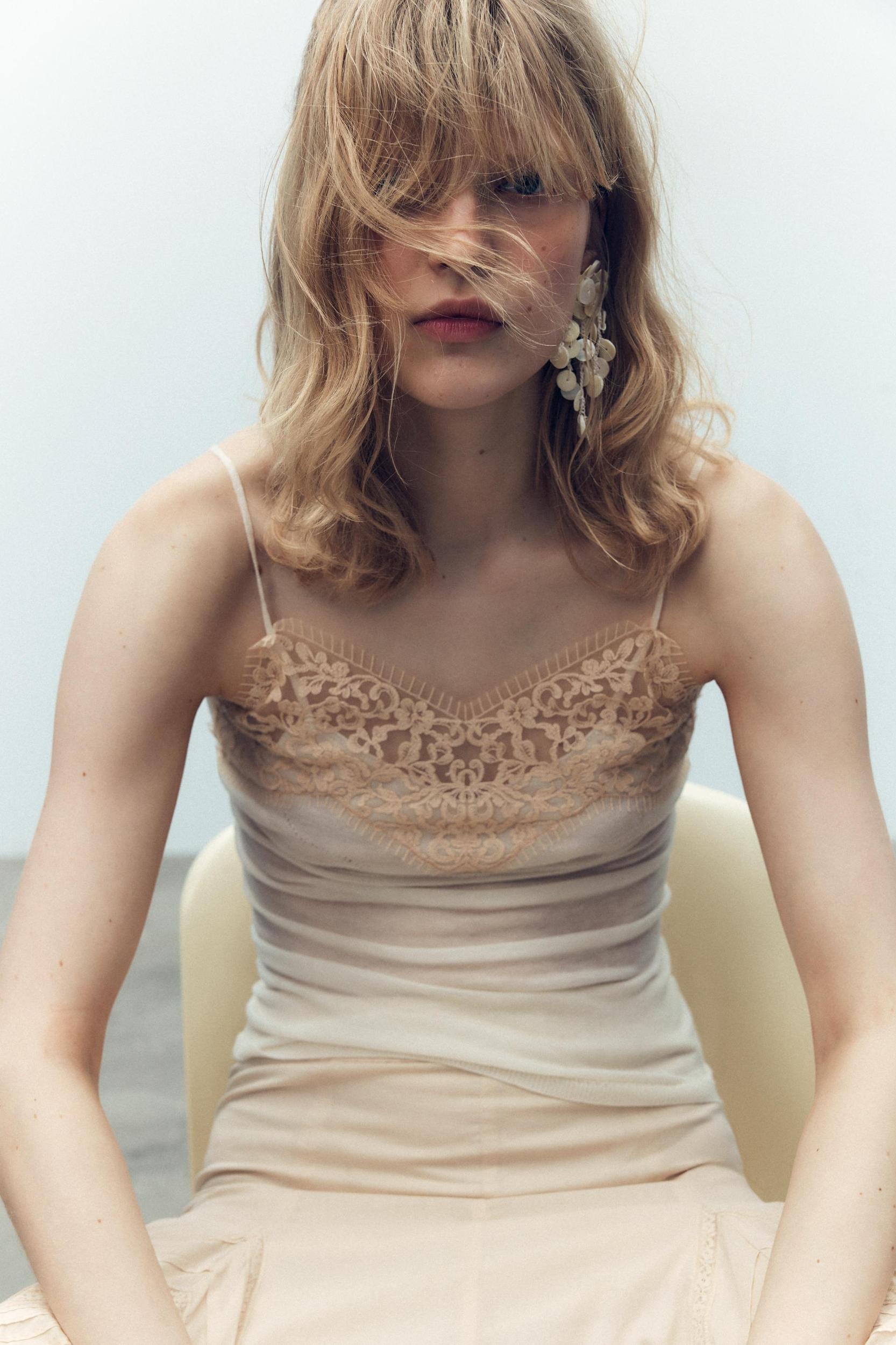 100% WOOL LACE TOP Product Image