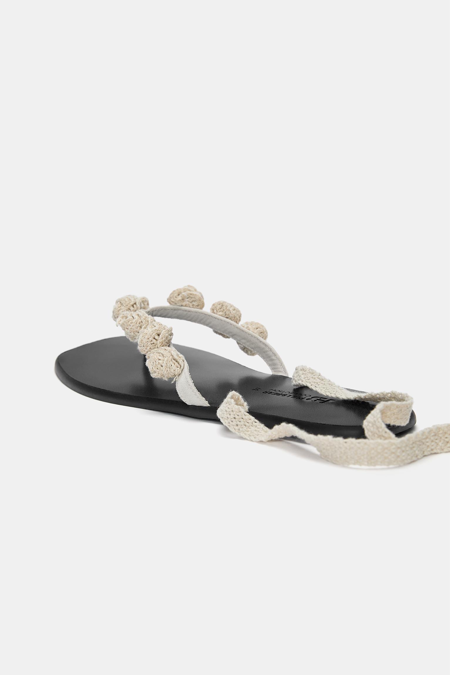Flat crochet floral sandals Product Image