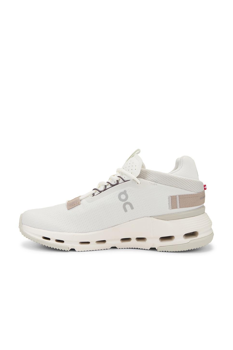 Cloudnova 2 Sneaker On Product Image