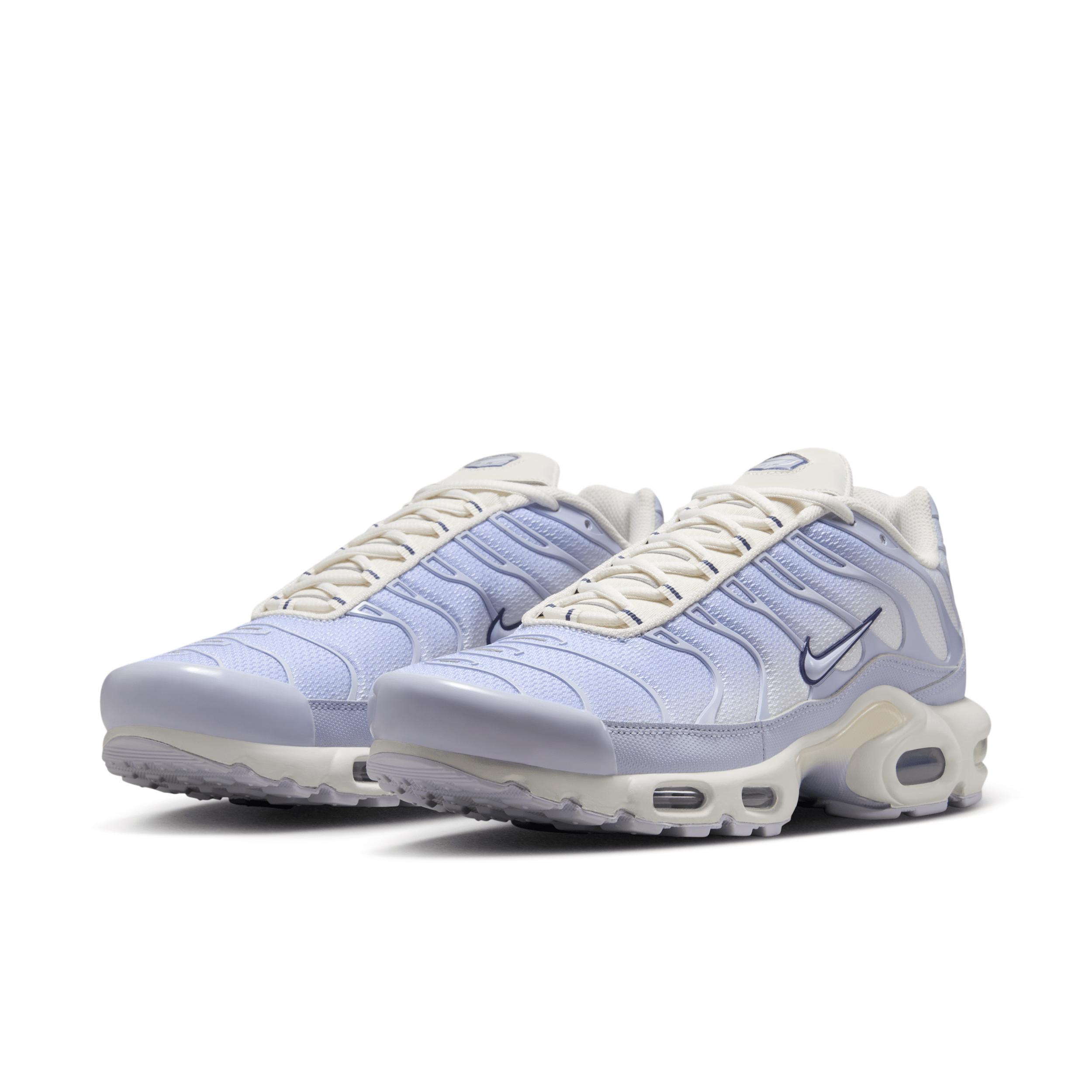 Nike Men's Air Max Plus Shoes Product Image