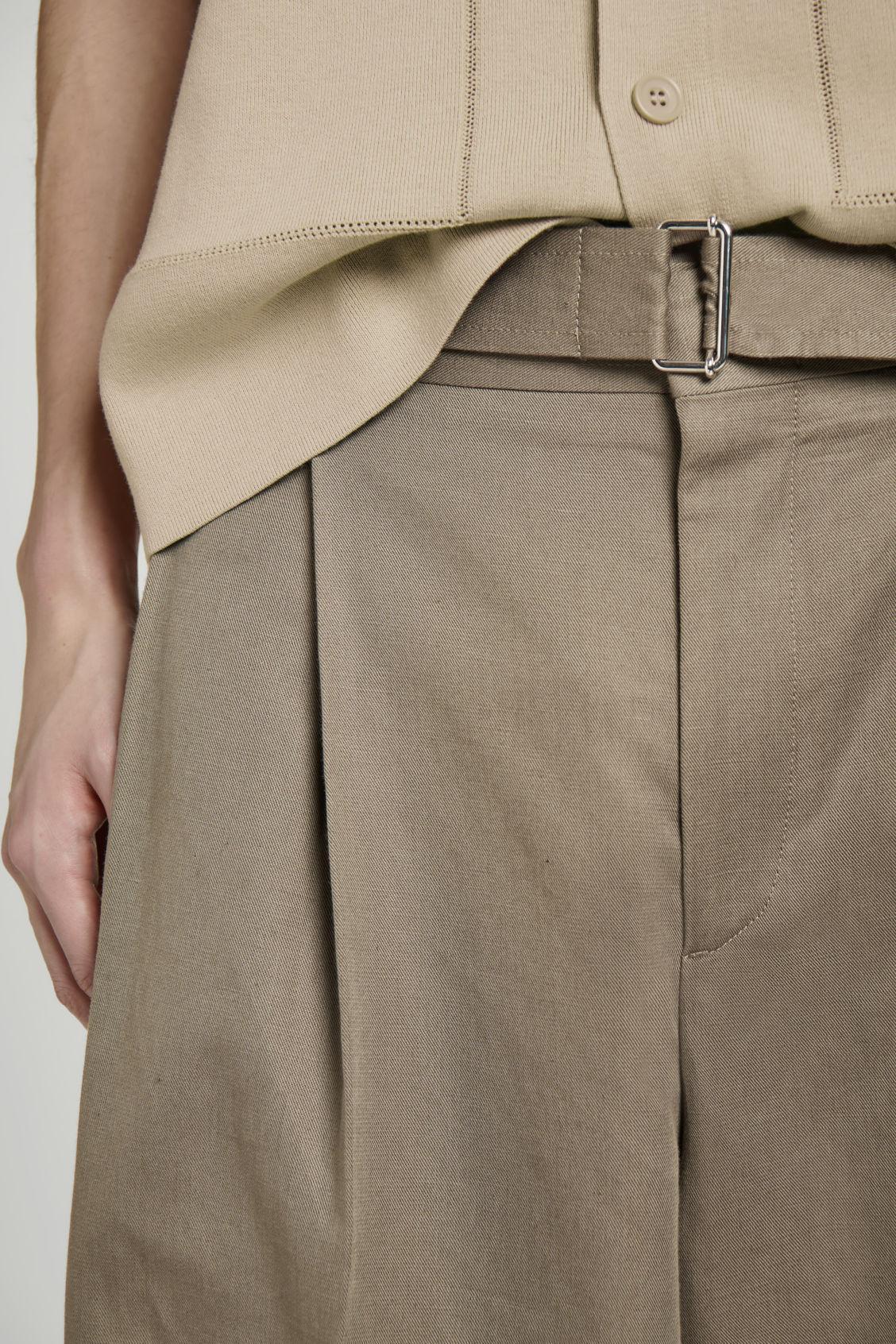 BELTED EXTRA WIDE-LEG PANTS Product Image