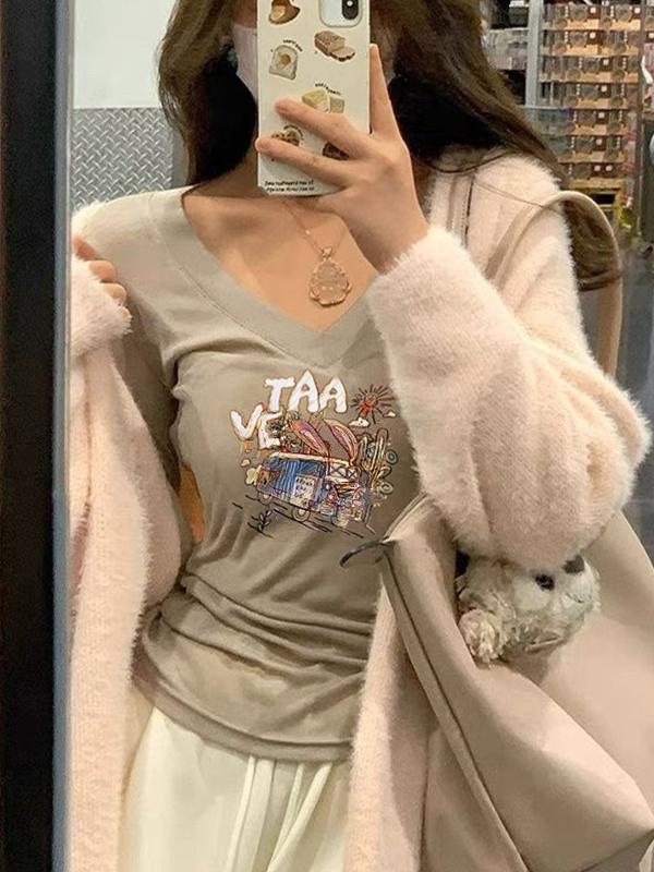 Graffiti Print V Neck Slim Long Sleeve Knit Product Image