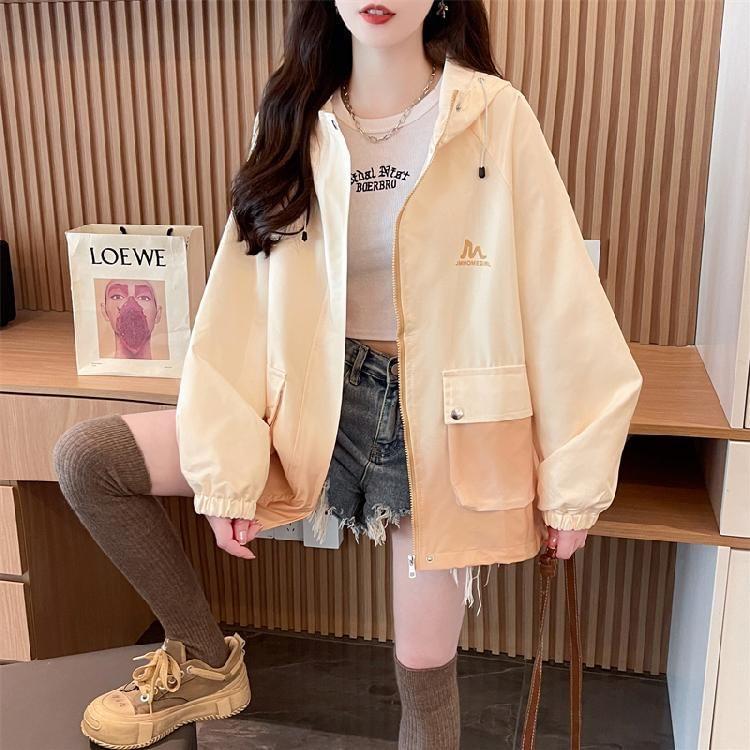 Gradient Lettering Print Hooded Zip-Up Jacket Product Image