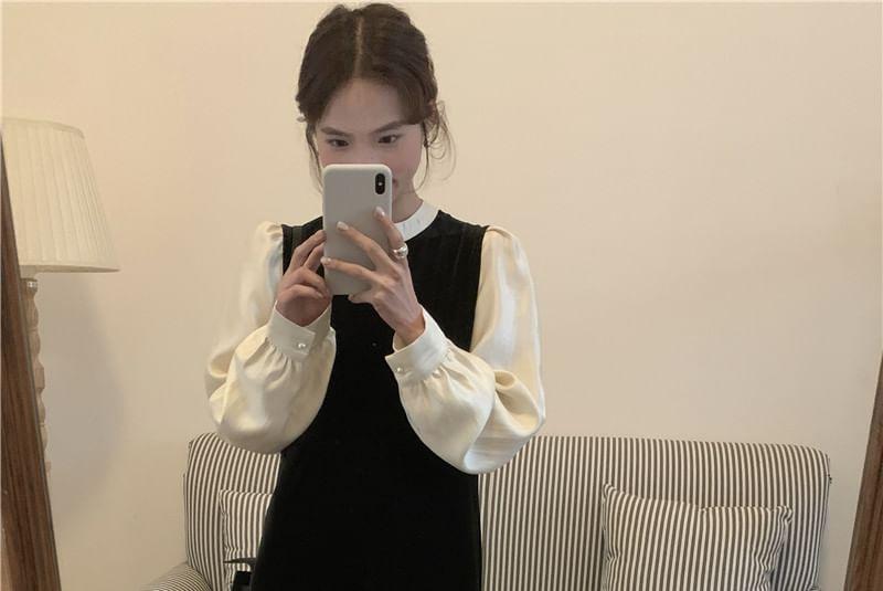 Mock Two-Piece Long-Sleeve Two Tone Bow Velvet Midi A-Line Dress Product Image