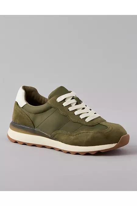 AE Retro Runner Sneaker Women's Product Image