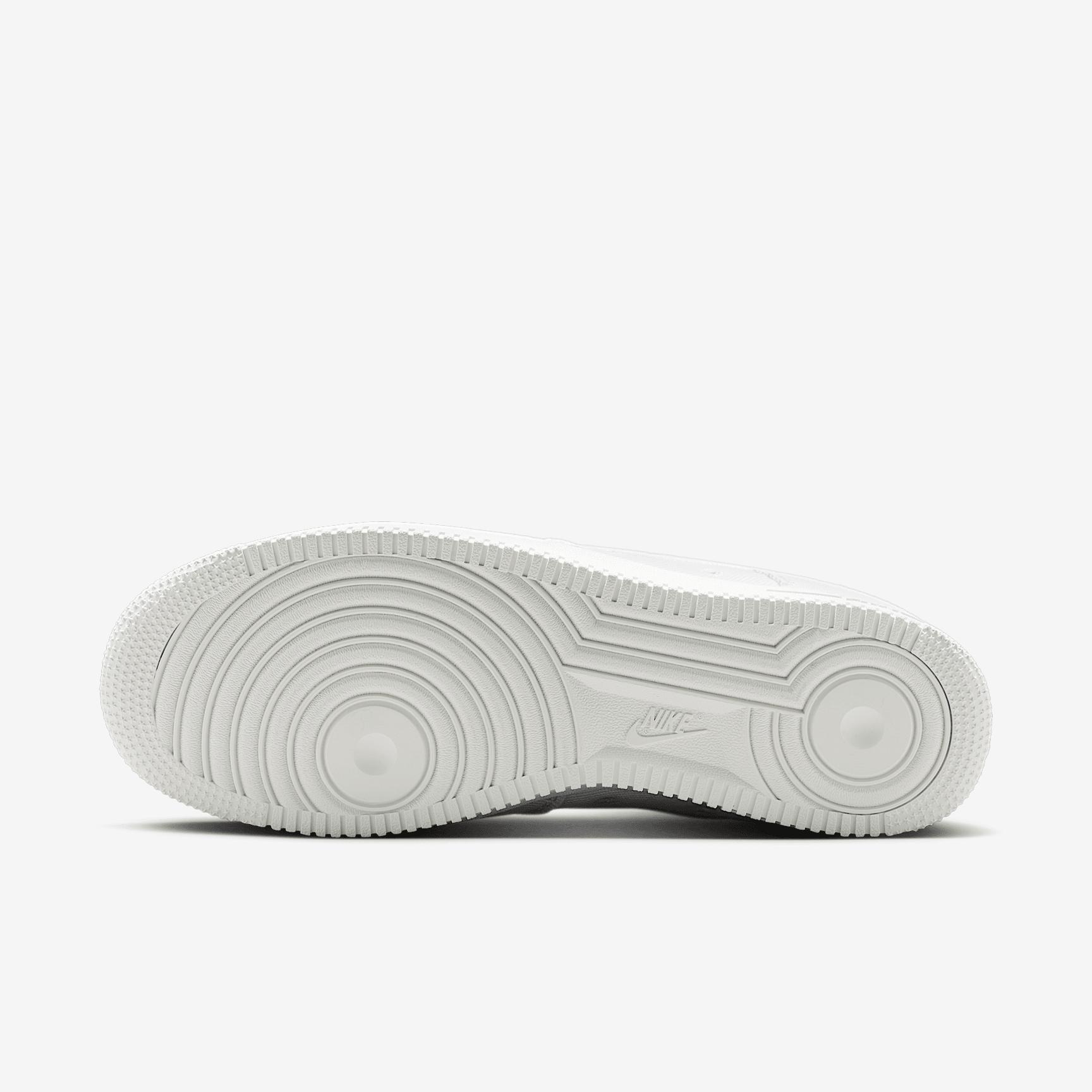 Nike Men's Air Force 1 Low Canvas Shoes Product Image
