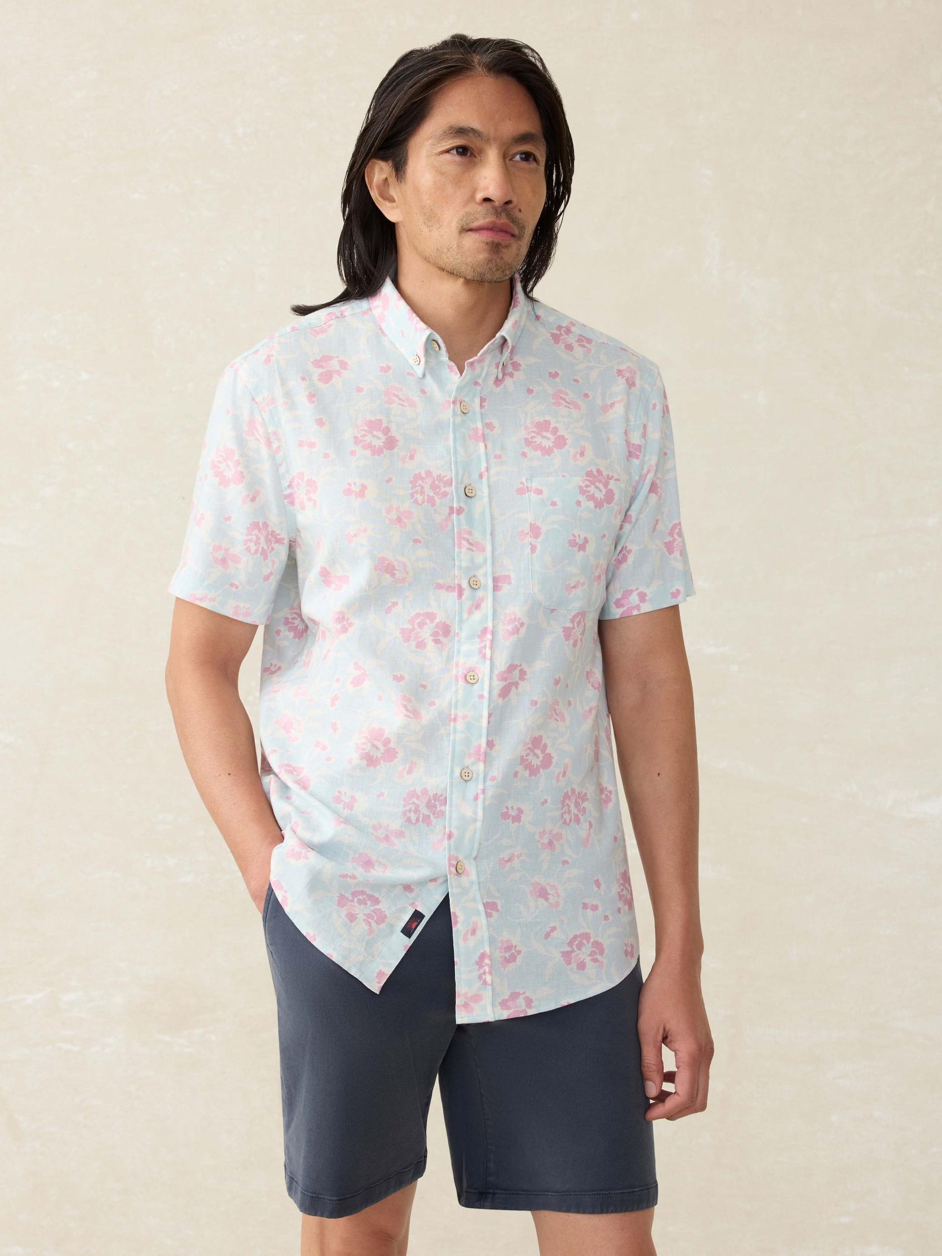 Short-Sleeve Breeze Shirt - Clear Waters Blossom Product Image