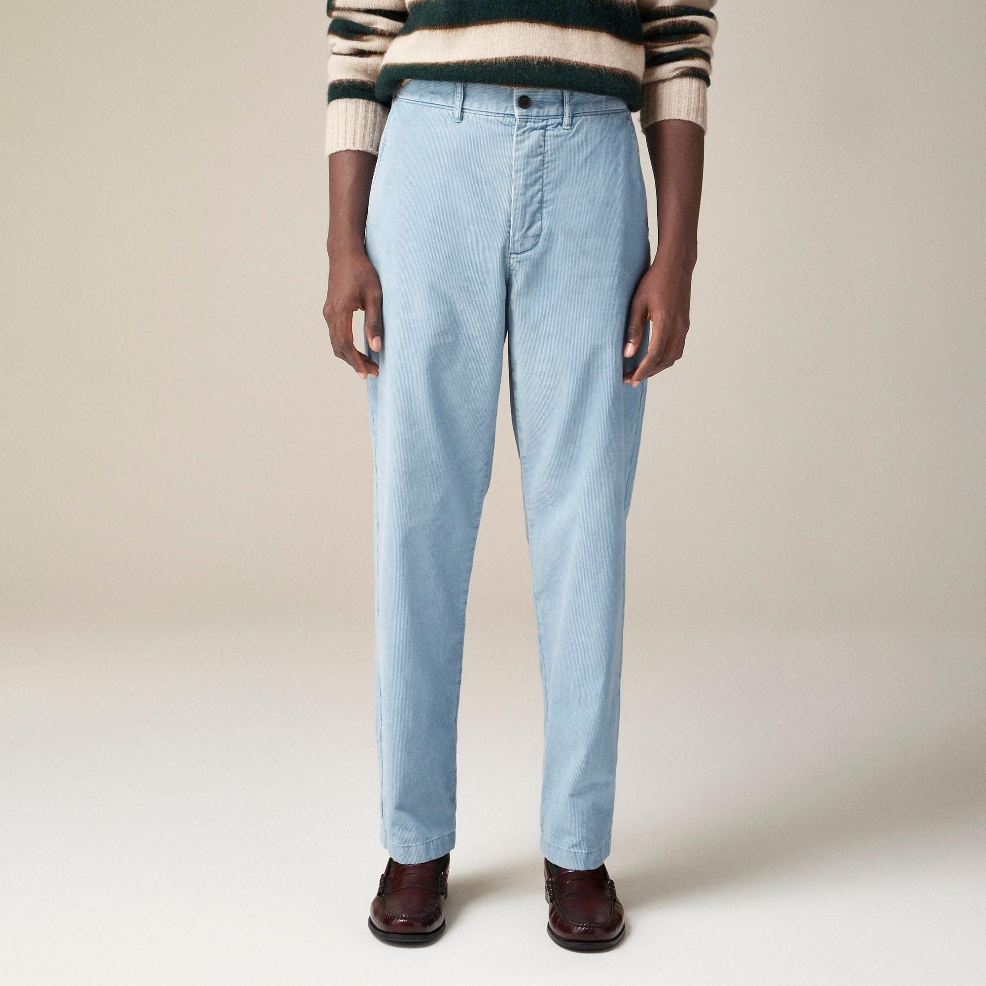 Classic-fit lightweight 14-wale corduroy pant Product Image