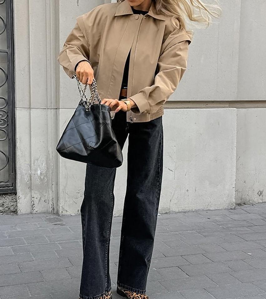 Collared Plain Zip-Up Jacket Product Image