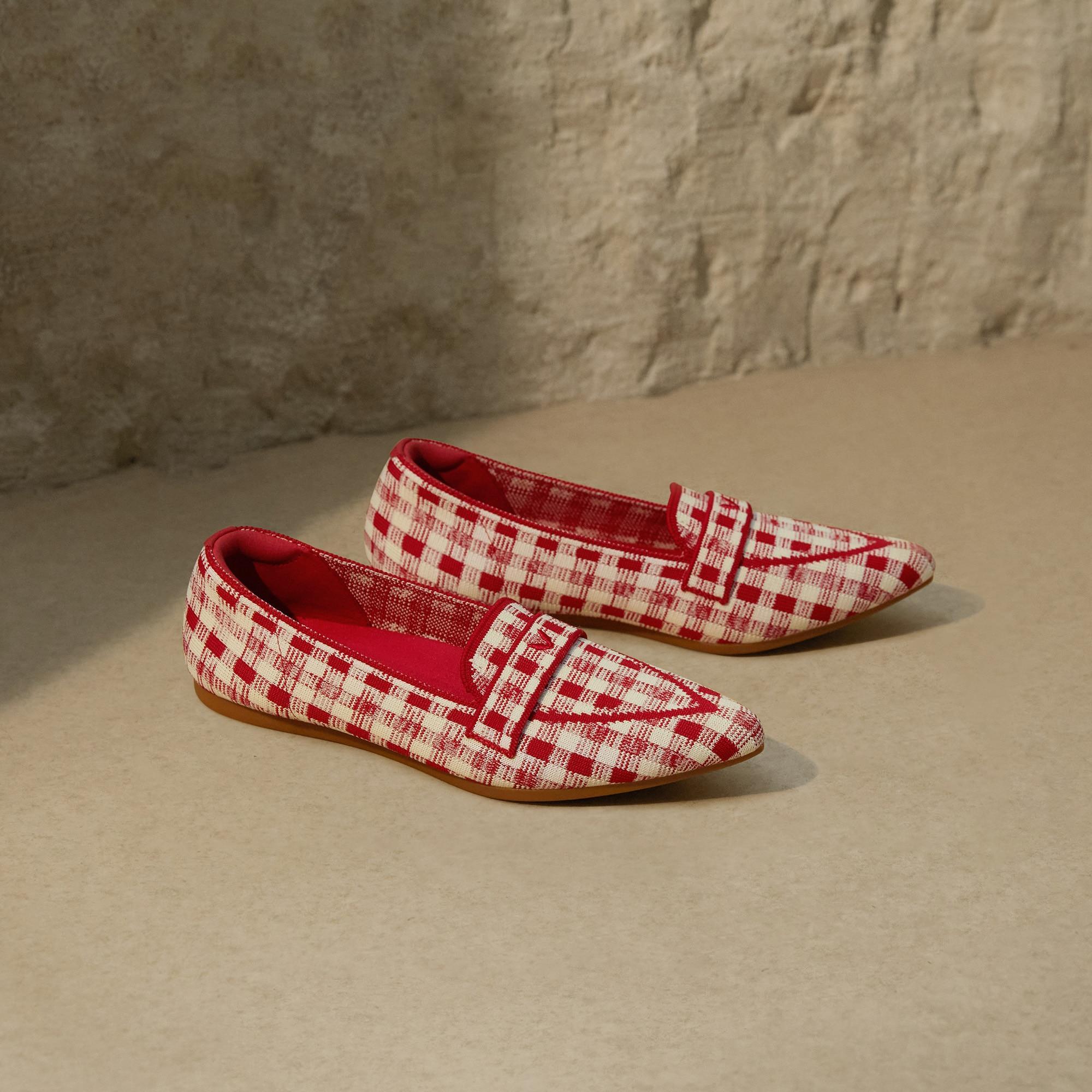 Pointed-Toe Loafers (Amelia 2.0) Product Image