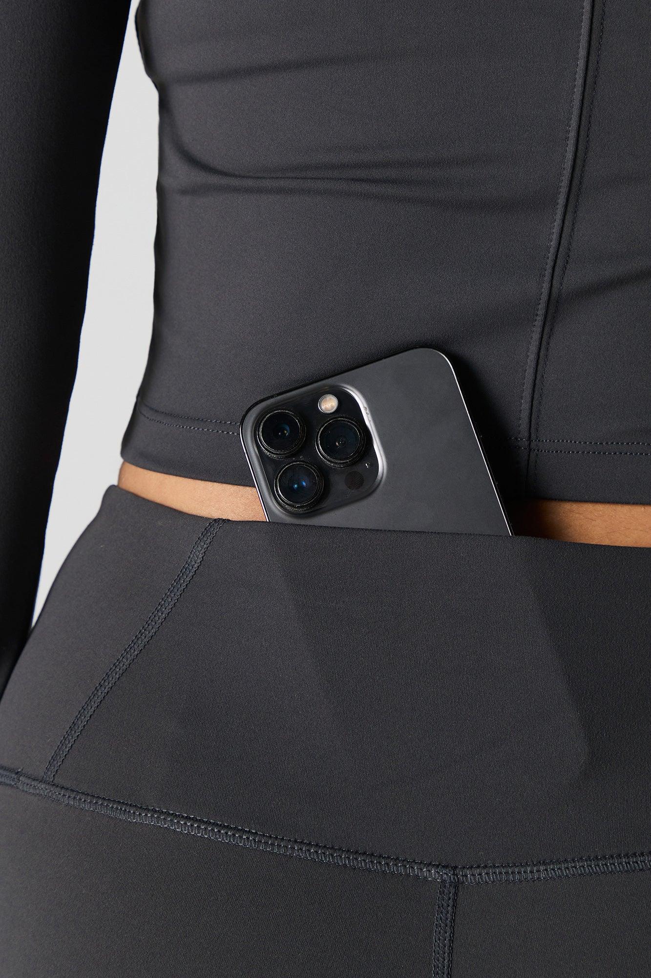 Active Back Pocket Legging Female Product Image
