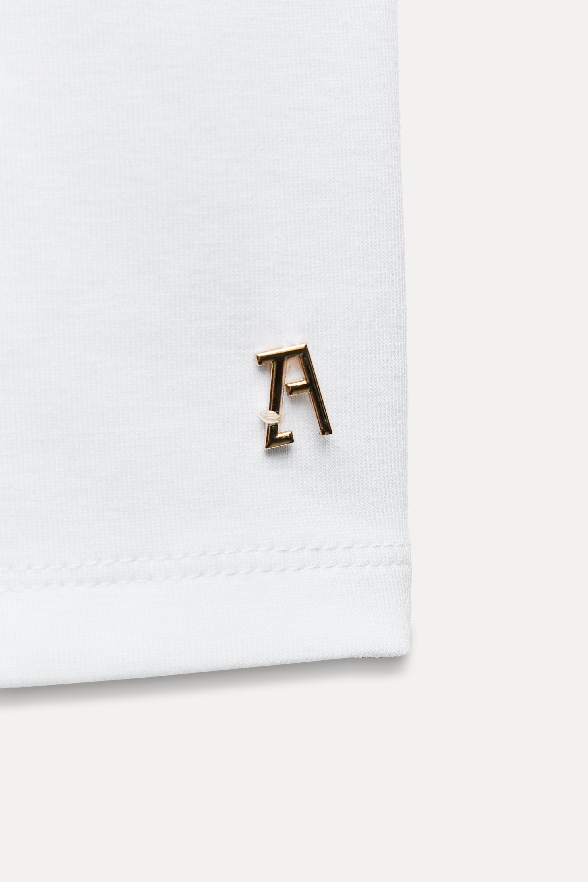 INTERLOCK SHORTS Product Image