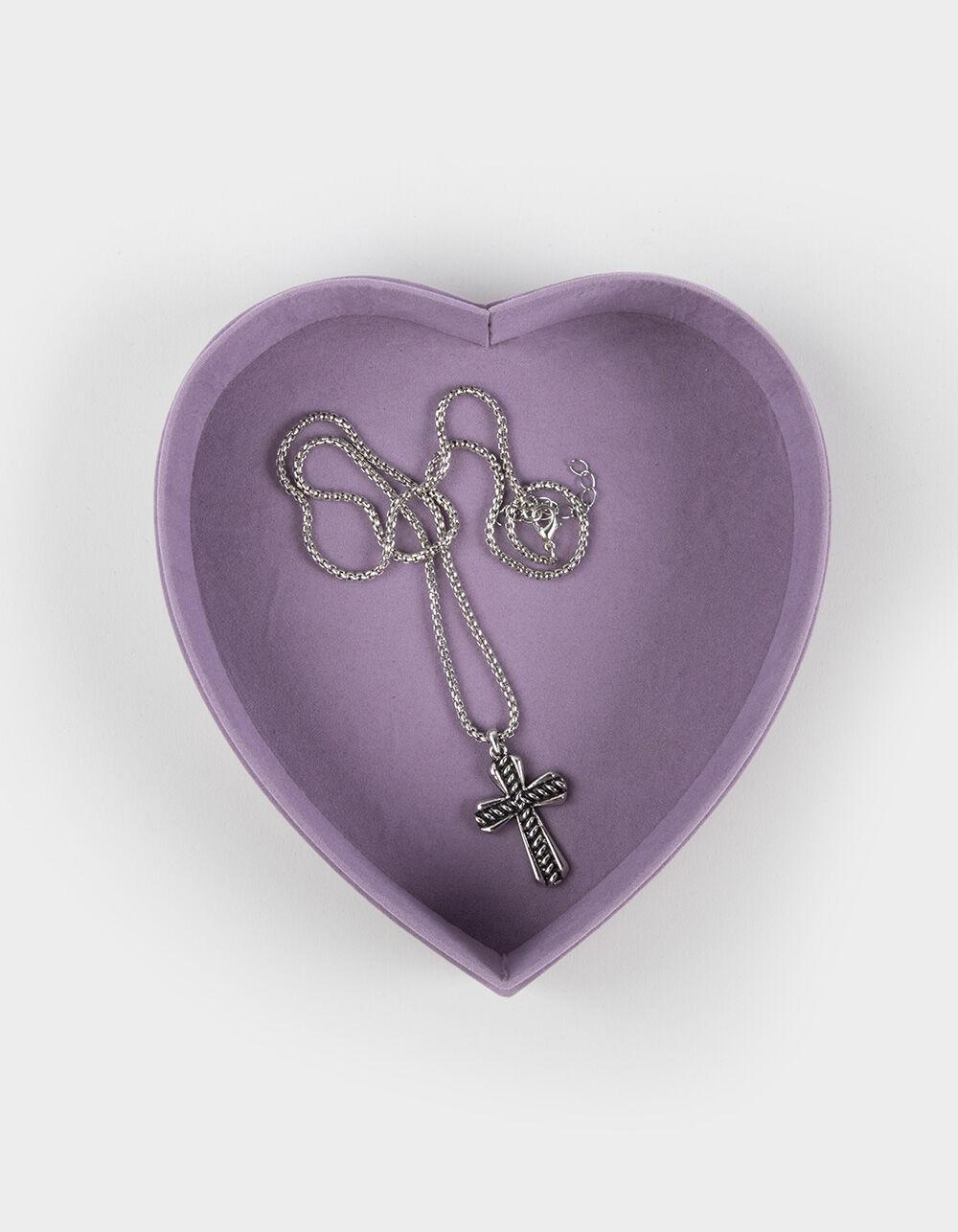 TILLYS HOME Velvet Heart Jewelry Box Product Image