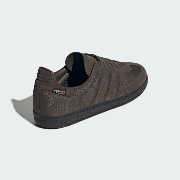 Gazelle Indoor Shoes Product Image