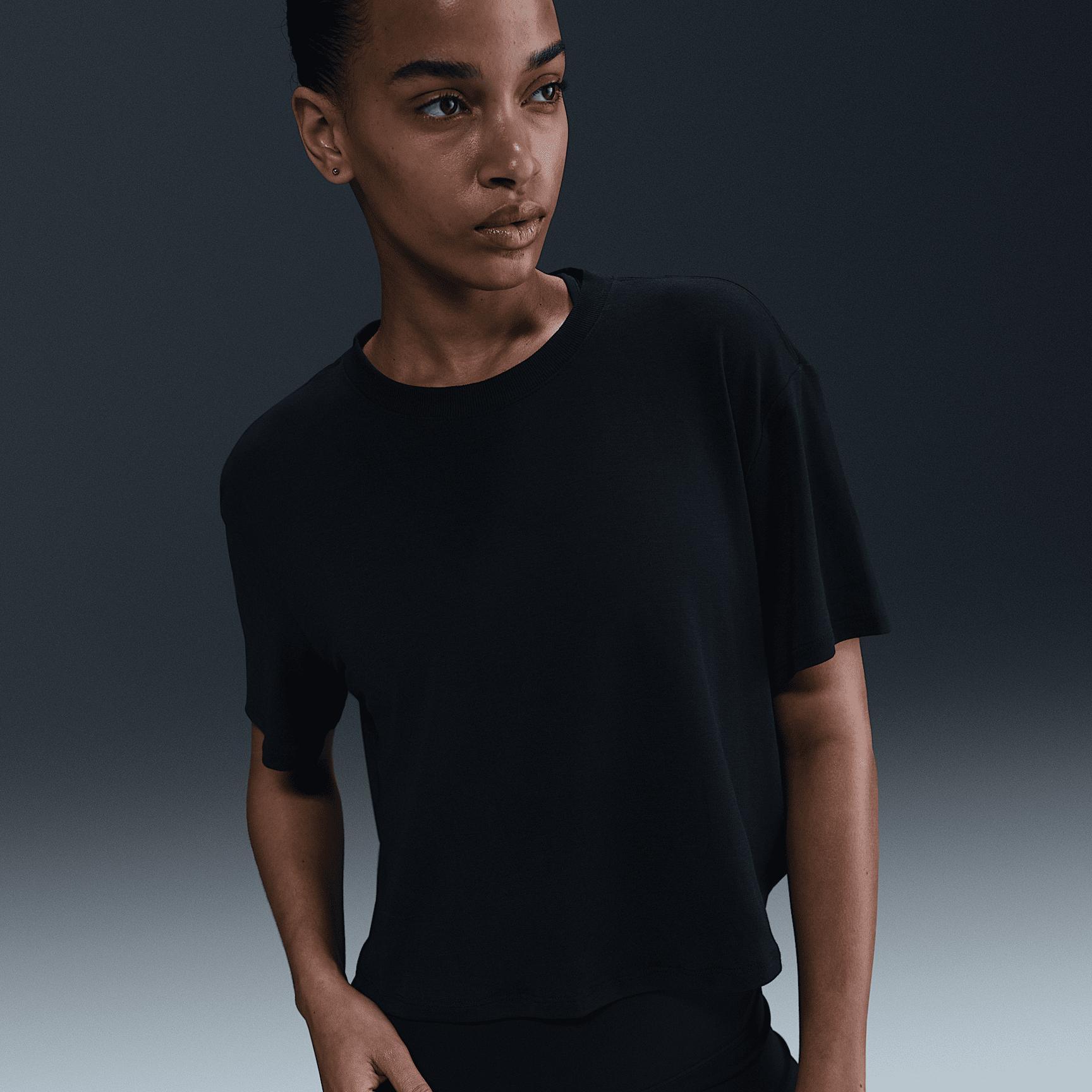 Nike Women's One Relaxed Dri-FIT Cropped Short-Sleeve Top Product Image