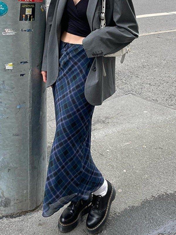 Vintage Checkered Maxi Skirt Product Image