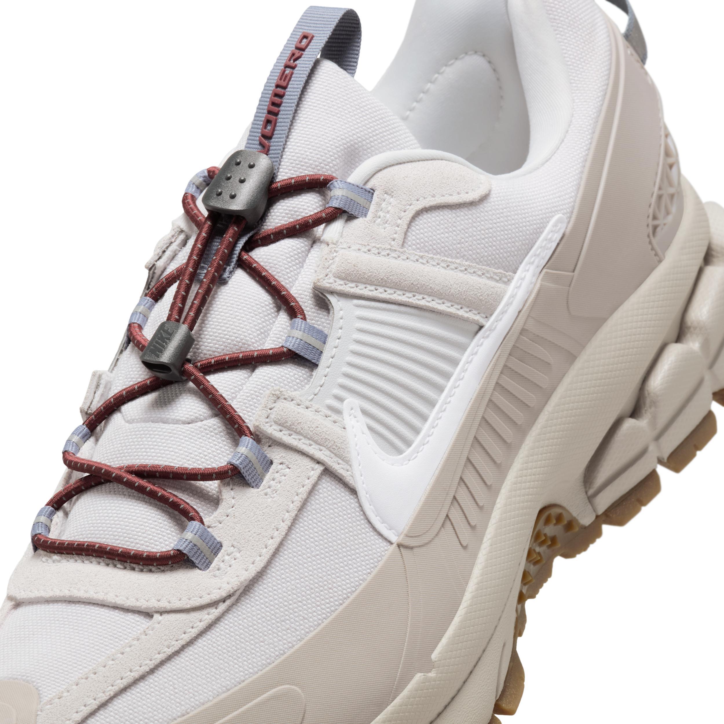 Nike Mens Zoom Vomero Roam Casual Shoes in College Grey/Vast Grey/White Product Image