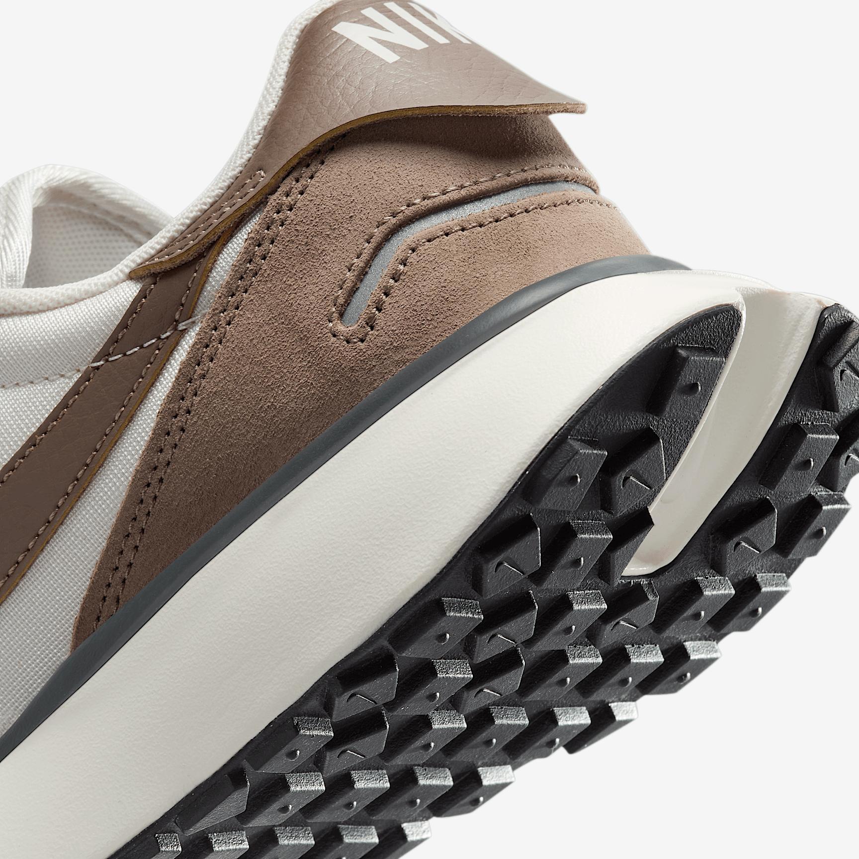 Nike Phoenix Waffle Women's Shoes Product Image