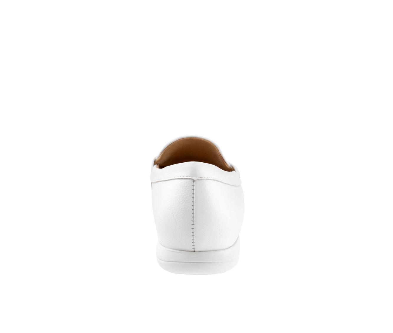 Women's Trotters Dawson Moccasin Loafers Product Image