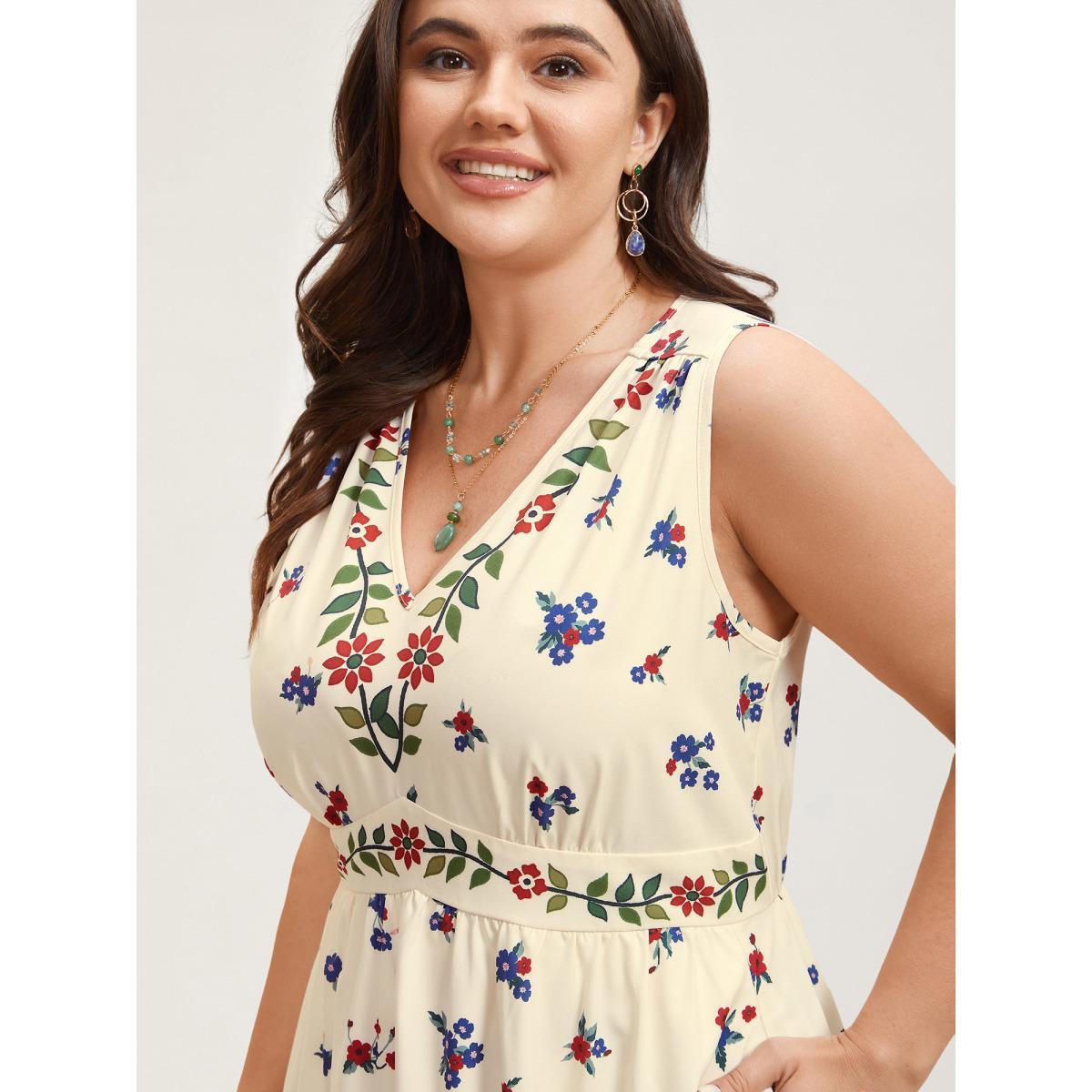 Plus Size Floral Print V-Neck Waist-Cinched Dress Ivory Women Resort Non V-neck Sleeveless Curvy BloomChic 26/4X Product Image