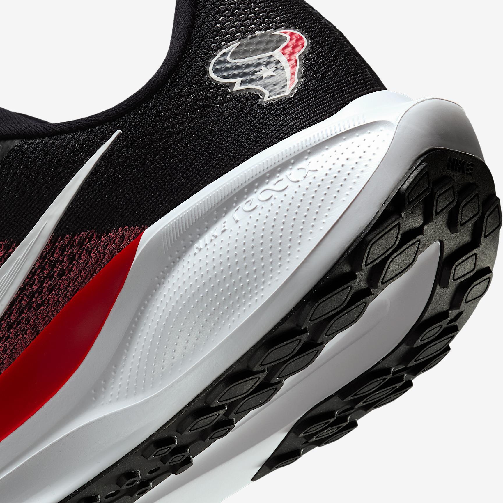 Houston Texans Pegasus 41 Men's Nike NFL Road Running Shoes Product Image