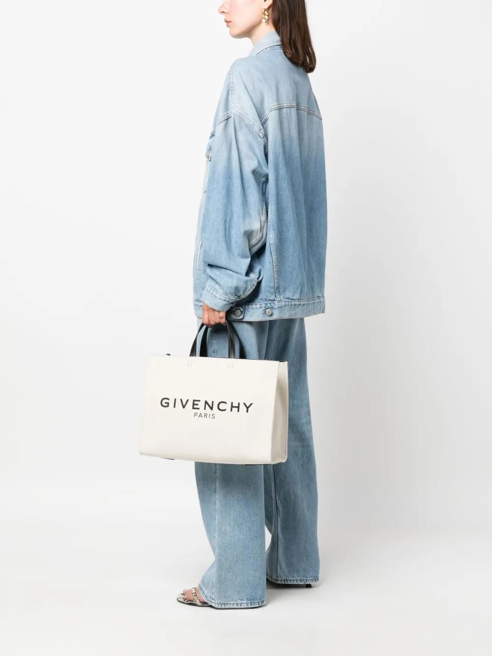 G tote bag Product Image