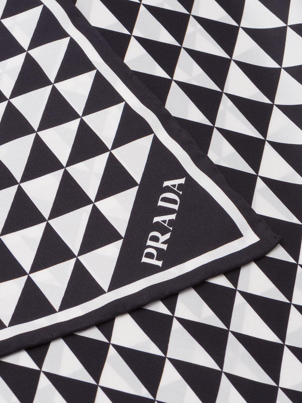 triangle-logo twill scarf Product Image