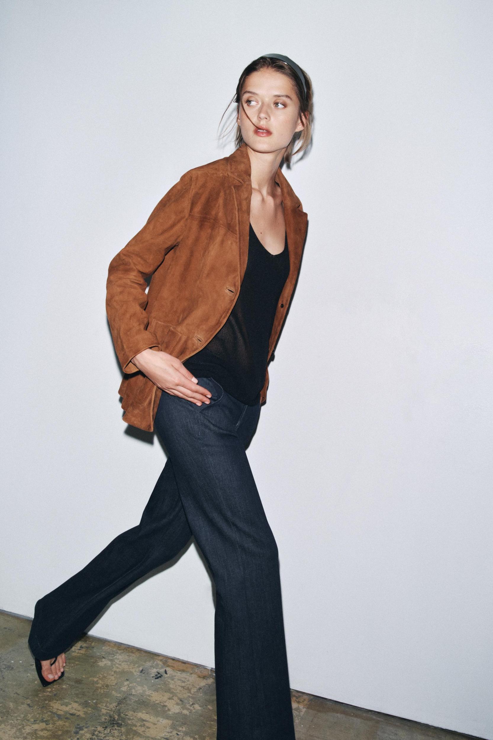 100% SUEDE OVERSIZE BLAZER ZW COLLECTION LIMITED EDITION Product Image