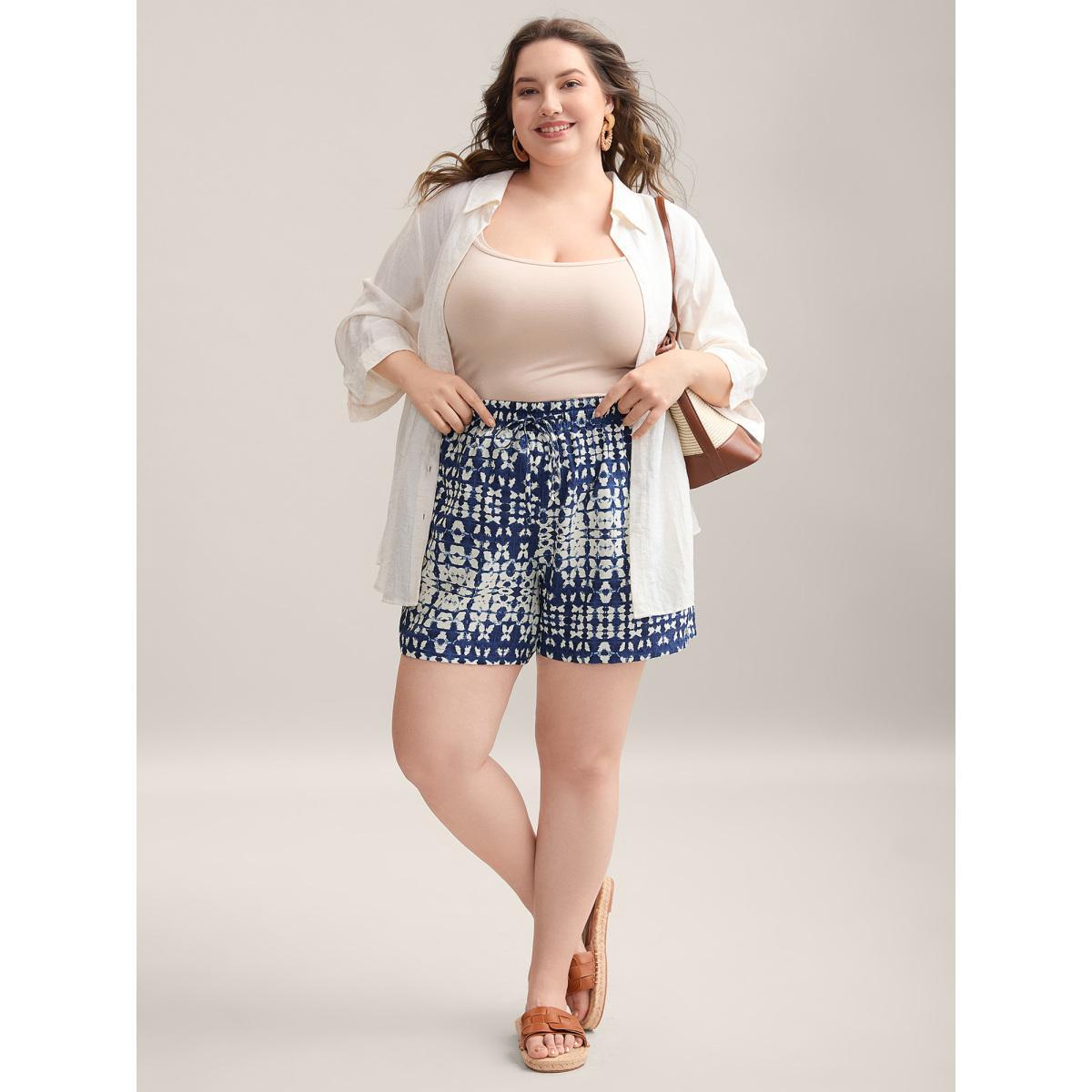 Plus Size Abstract Print Straight-Fit Shorts Women Indigo Resort Drawstring Straight Leg Vacation Shorts BloomChic 18-20/2X Product Image