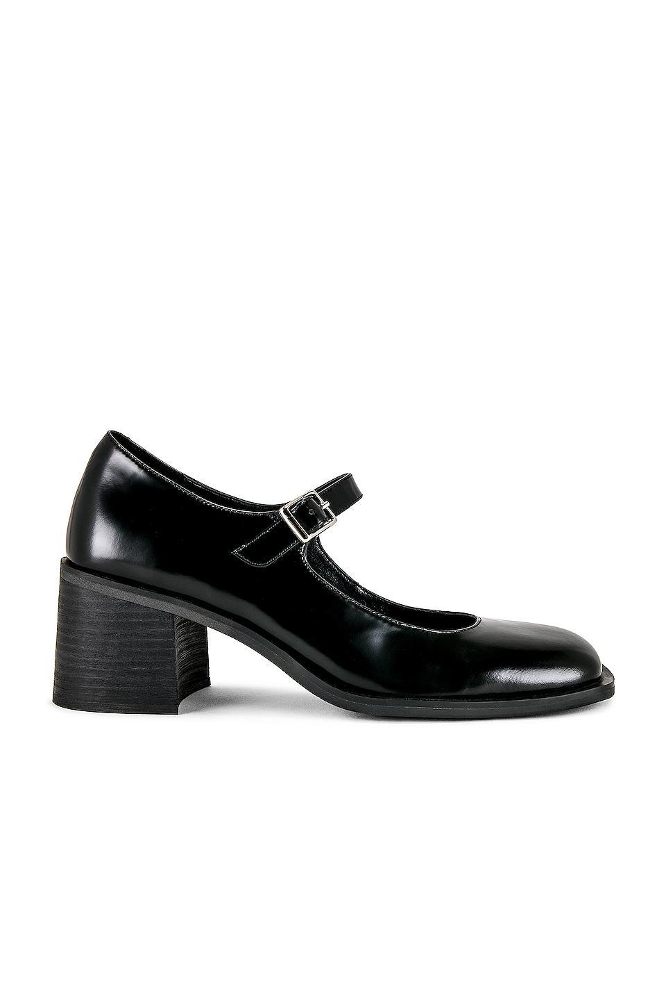 Loure Loafer Product Image