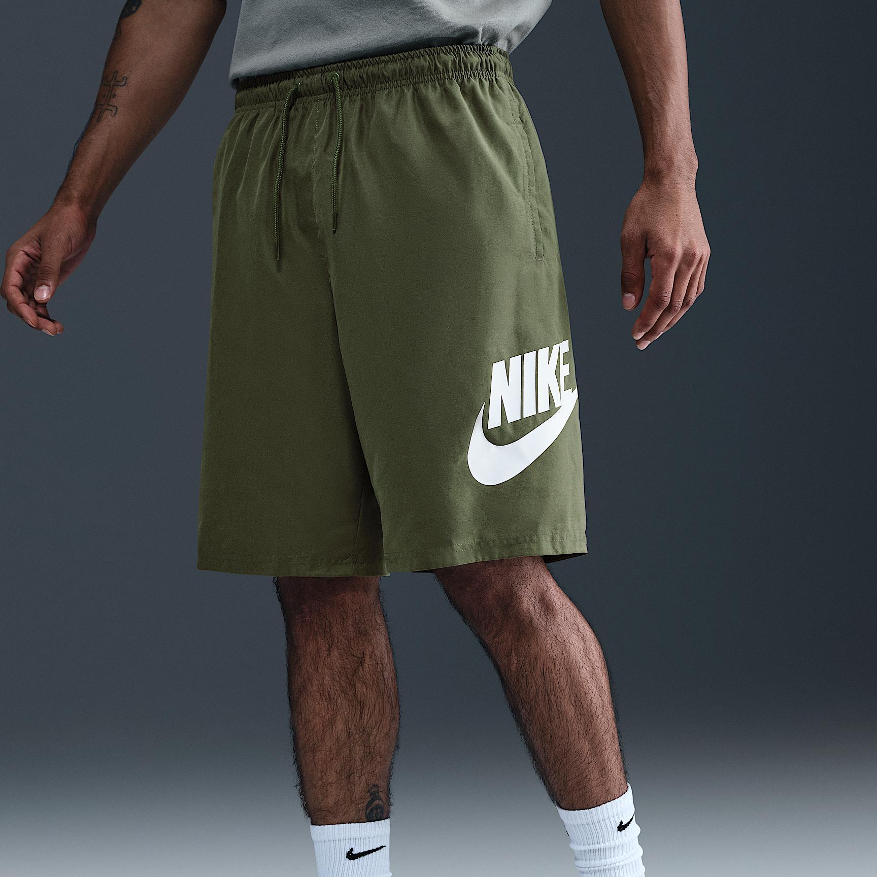 Nike Club Men's Woven Shorts Product Image
