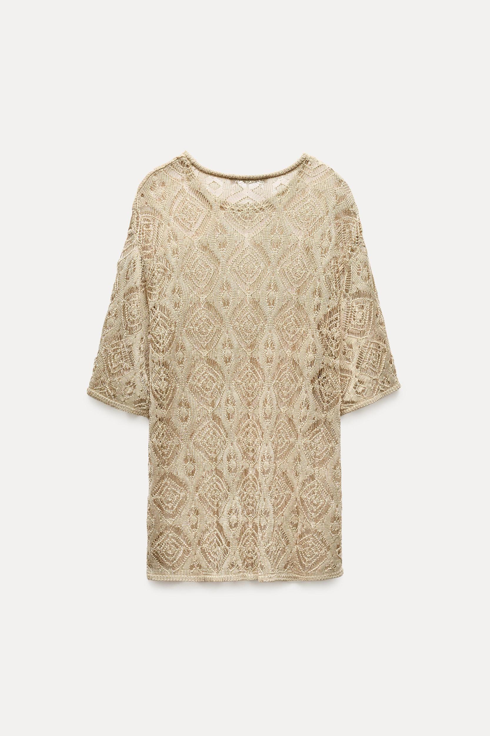 KNIT TOP WITH METALLIC THREAD Product Image