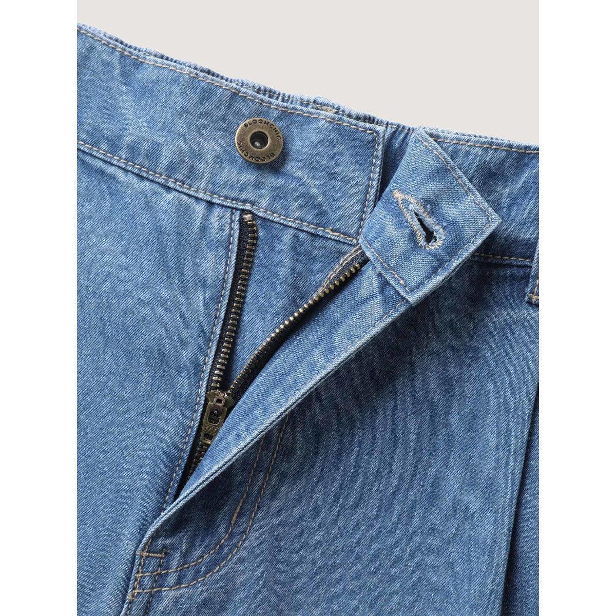 Plus Size Stretchy Back-Waist Cropped Jeans Women Denimlightblue No stretch Slanted pocket Jeans BloomChic 24/3X Product Image