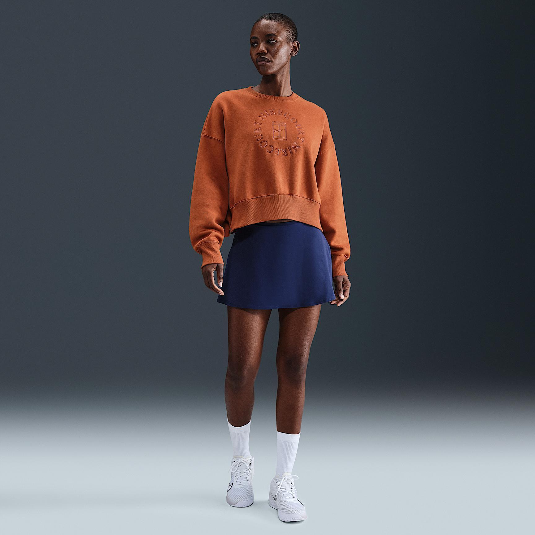 NikeCourt Heritage Phoenix Fleece Women's Over-Oversized Crew-Neck Sweatshirt Product Image